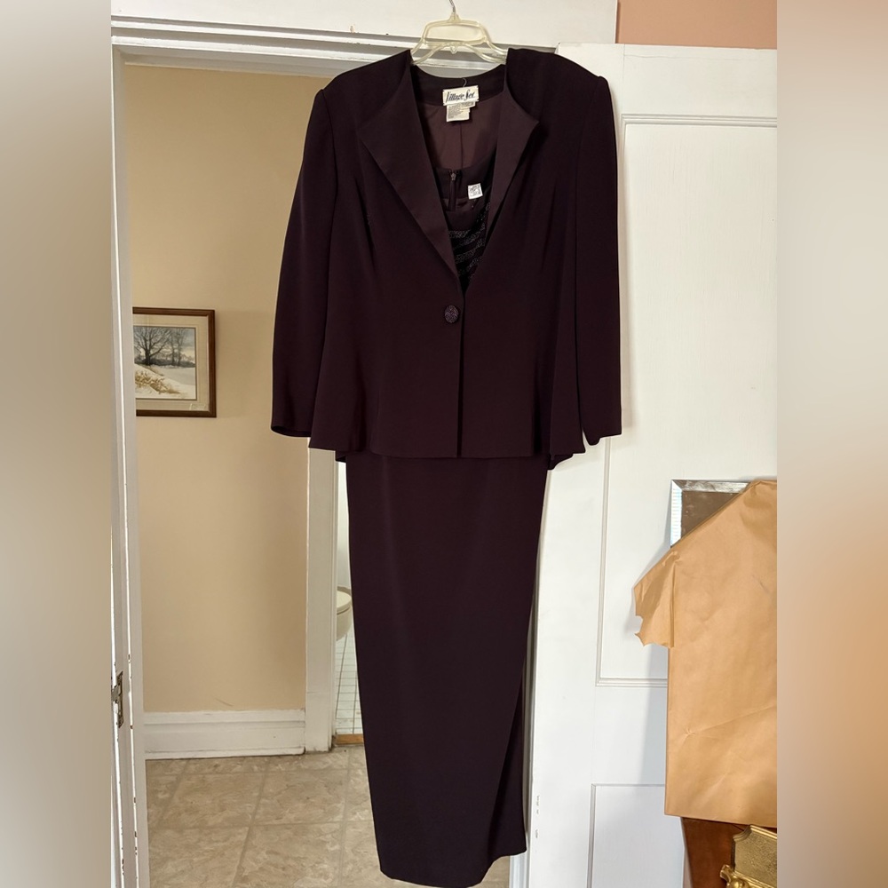 Elegant Women's Brown Dress Suit.